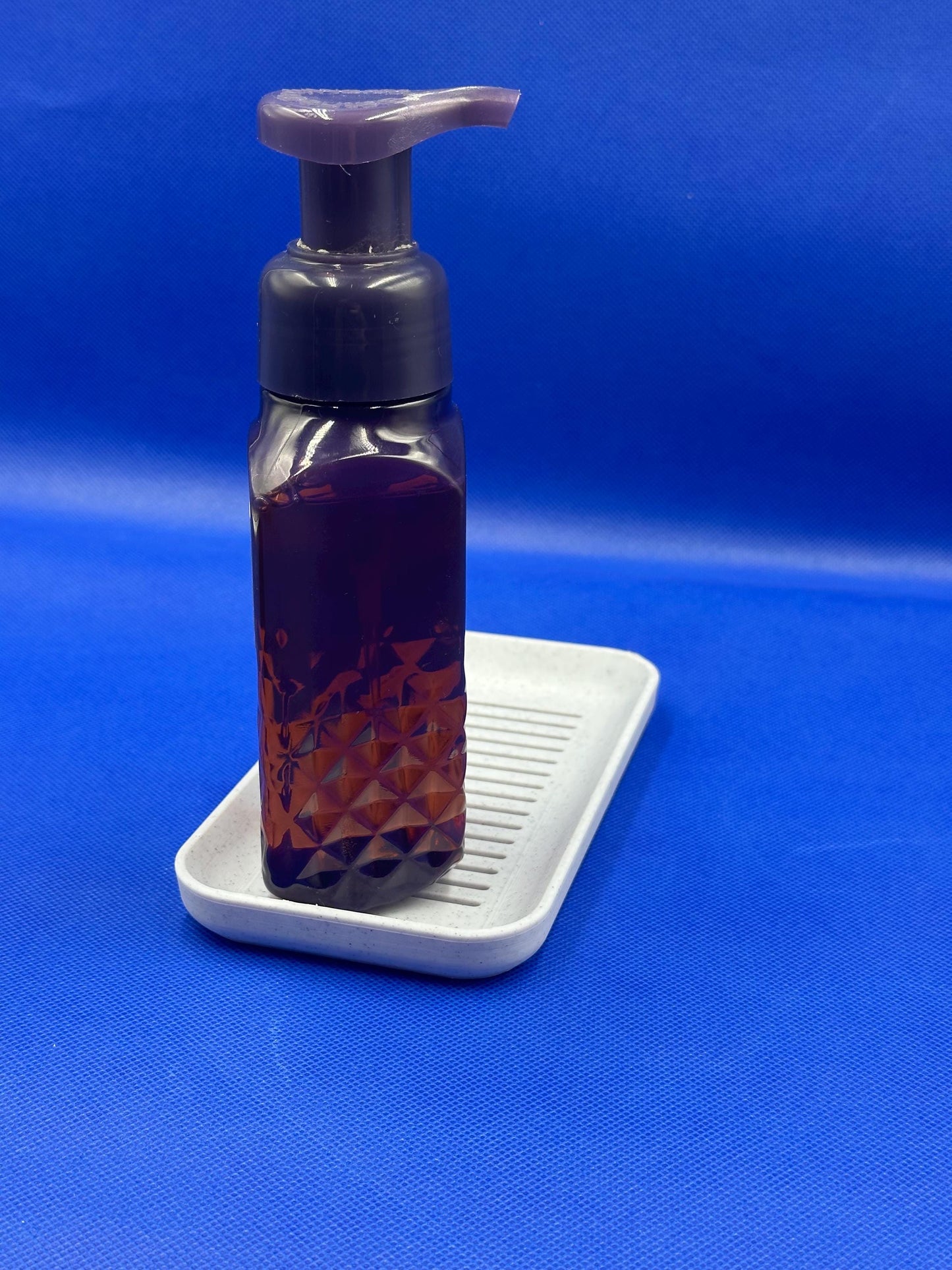3D Printed Soap Dish: Minimalist Modern Bathroom Accessory