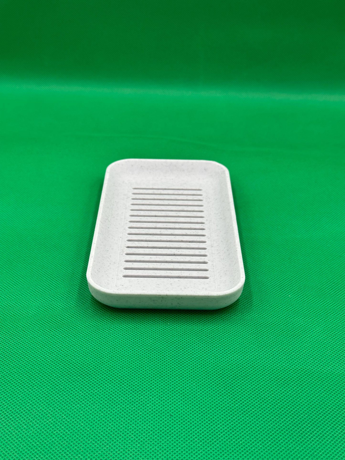 3D Printed Soap Dish: Minimalist Modern Bathroom Accessory