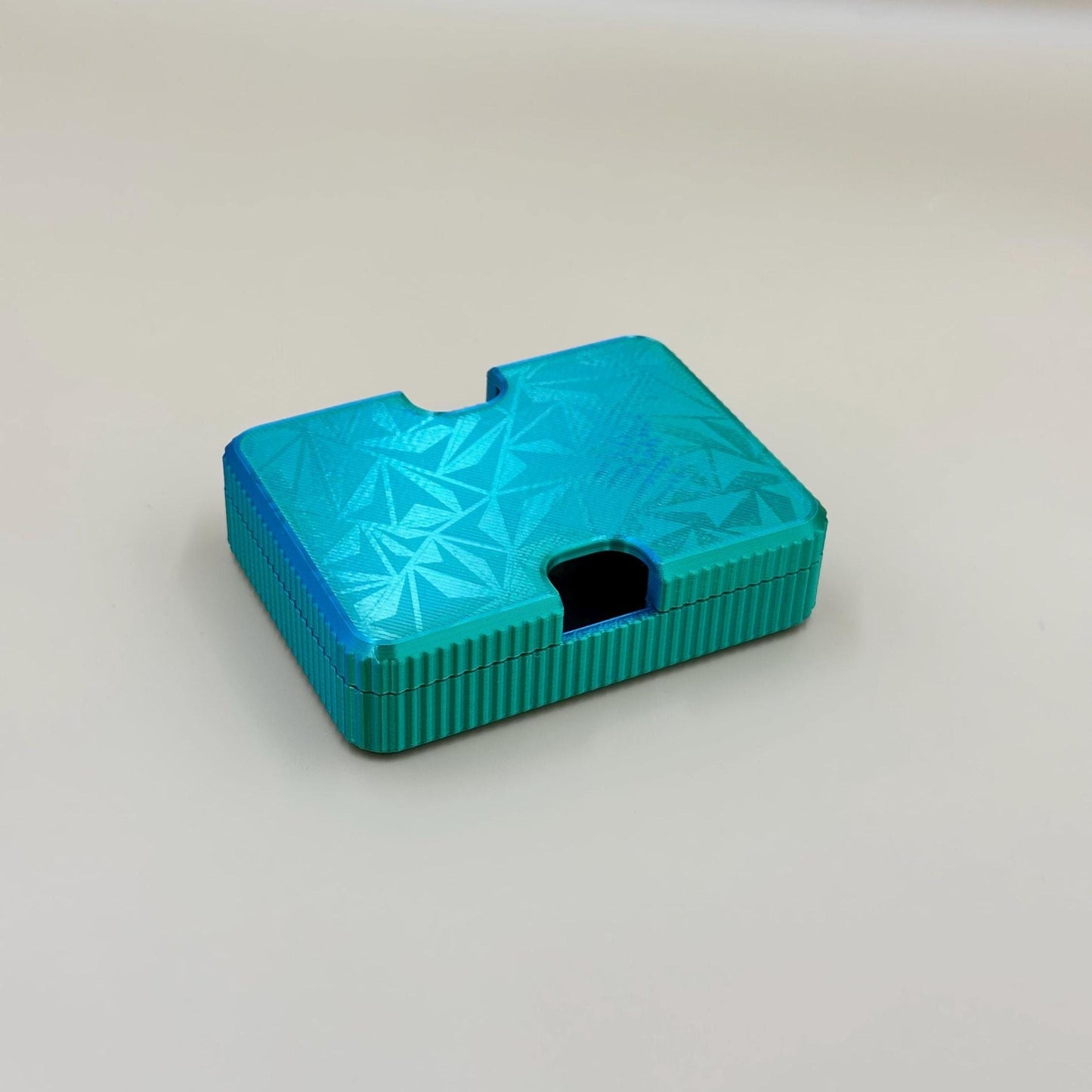 3D Printed Playing Card Deck Holder: Travel & Home Game Organizer