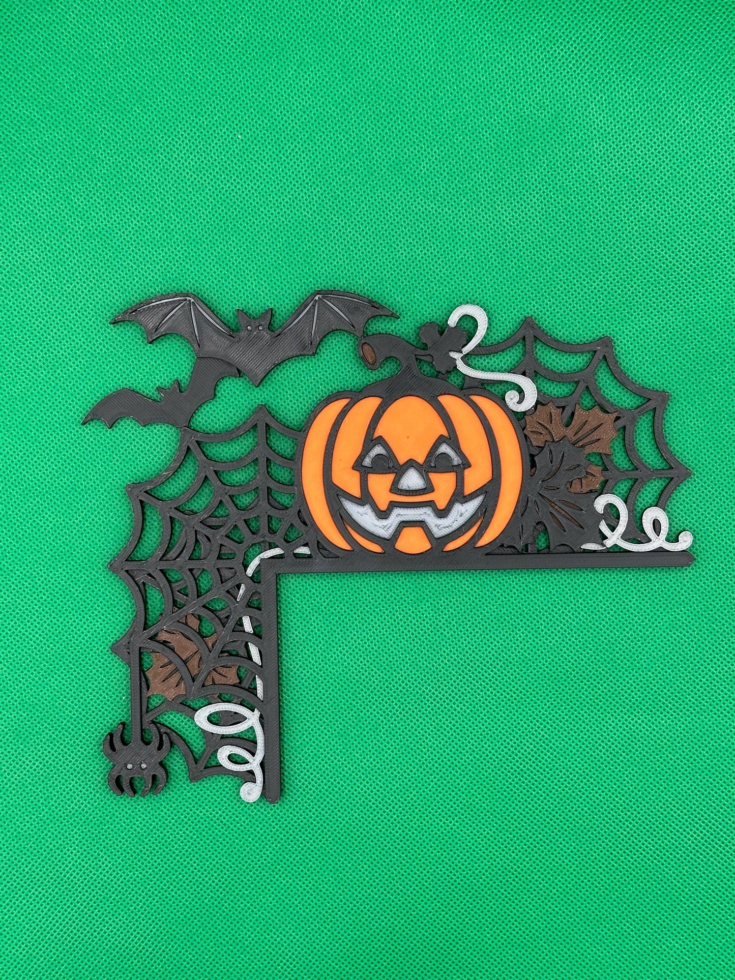 Spooky Halloween Door Corner Decoration: Autumn Party Accent
