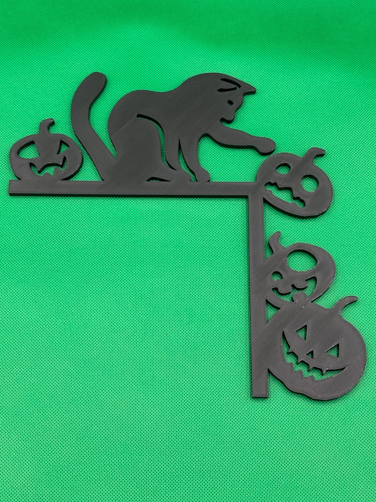 Halloween Cat & Pumpkin Door Corner Decor: Spooky Fall Welcome Sign