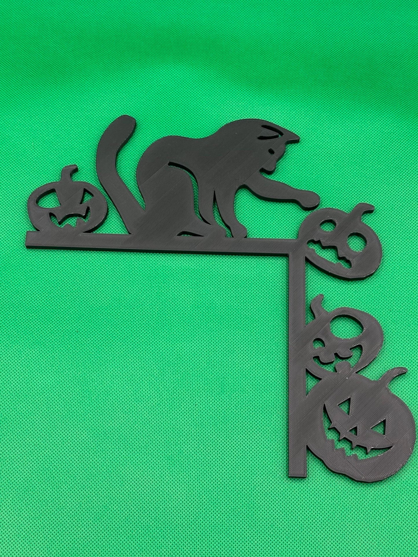 Halloween Cat & Pumpkin Door Corner Decor: Spooky Fall Welcome Sign