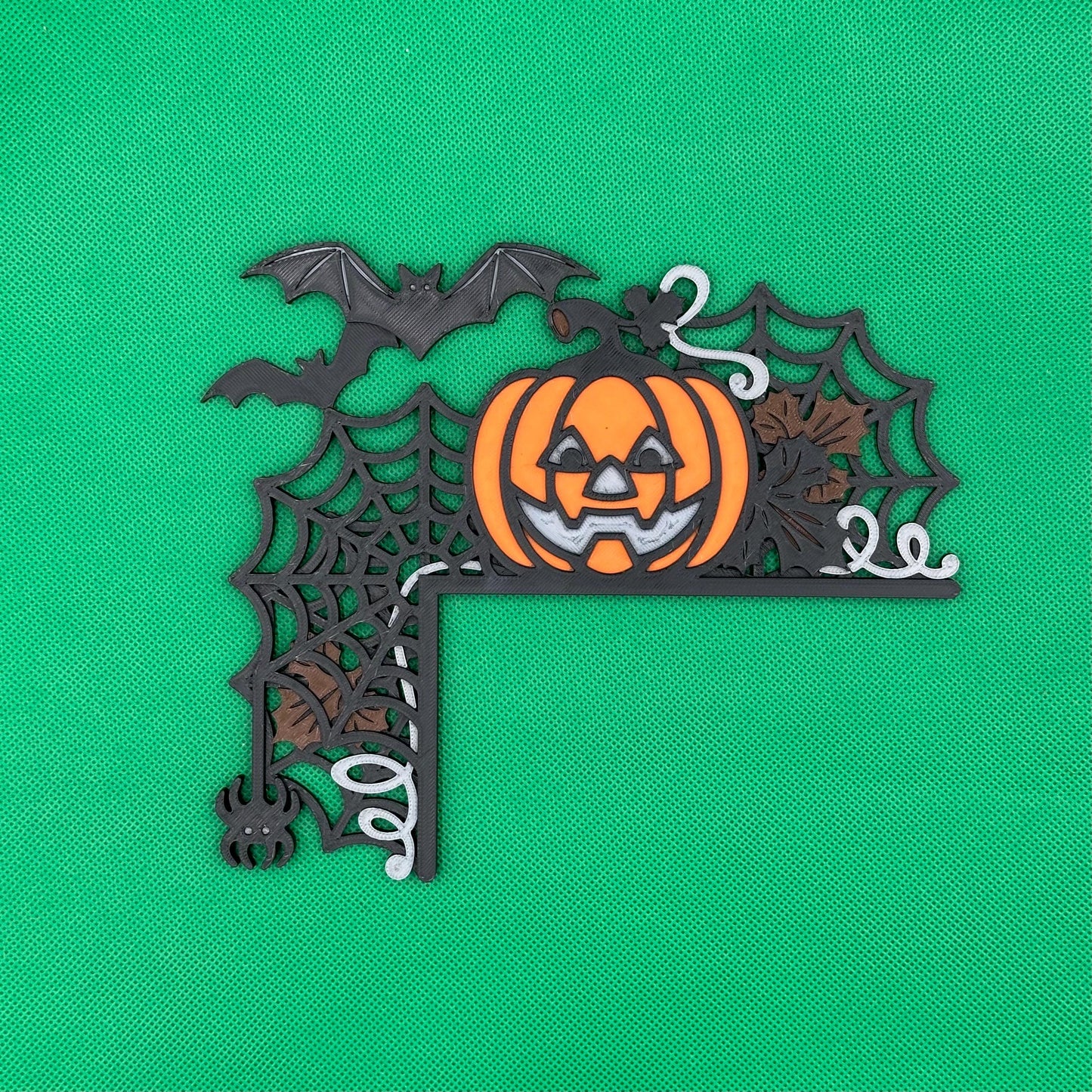Spooky Halloween Door Corner Decoration: Autumn Party Accent