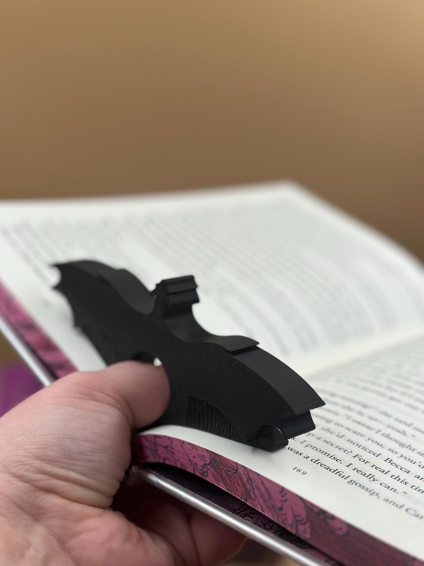 3D Printed Dragon Page Holder: Unique Book Accessory