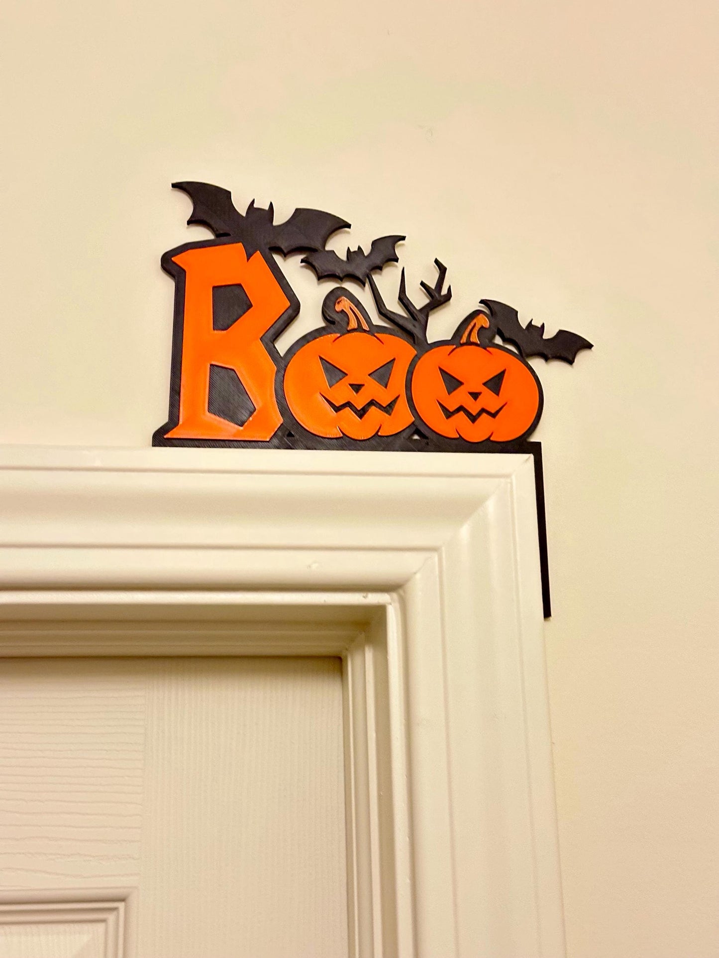 Boo Pumpkins & Bats Halloween Door Corner Decor: Gothic Spooky Wall Art