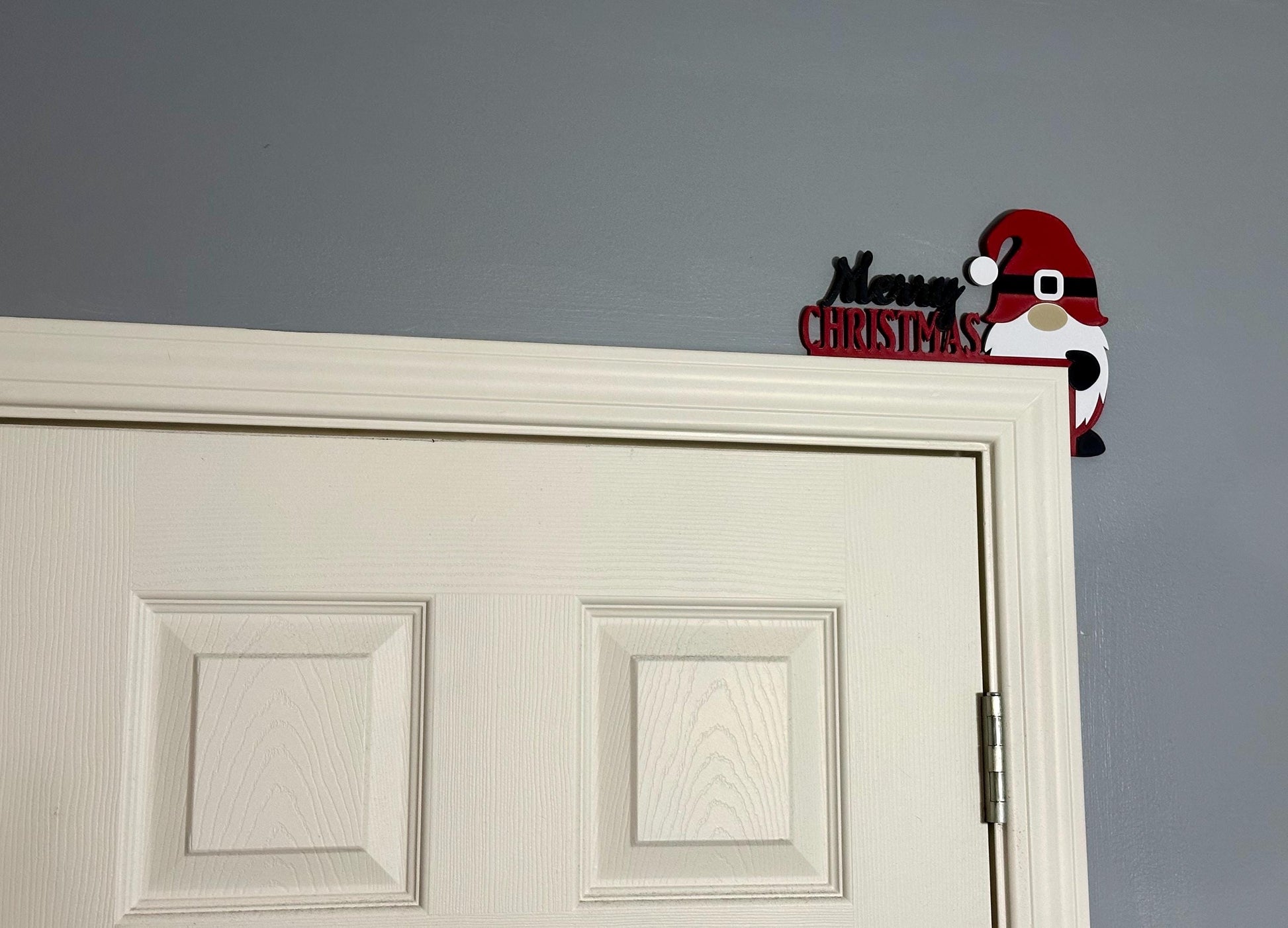 Adorable Merry Christmas Gnome - Perfect Door Decoration for the Festive Season, Right sided