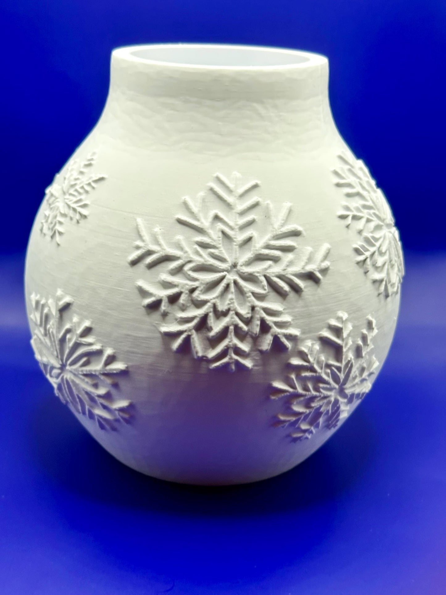 Festive Snowflake Vase - 3D Printed Home Decor