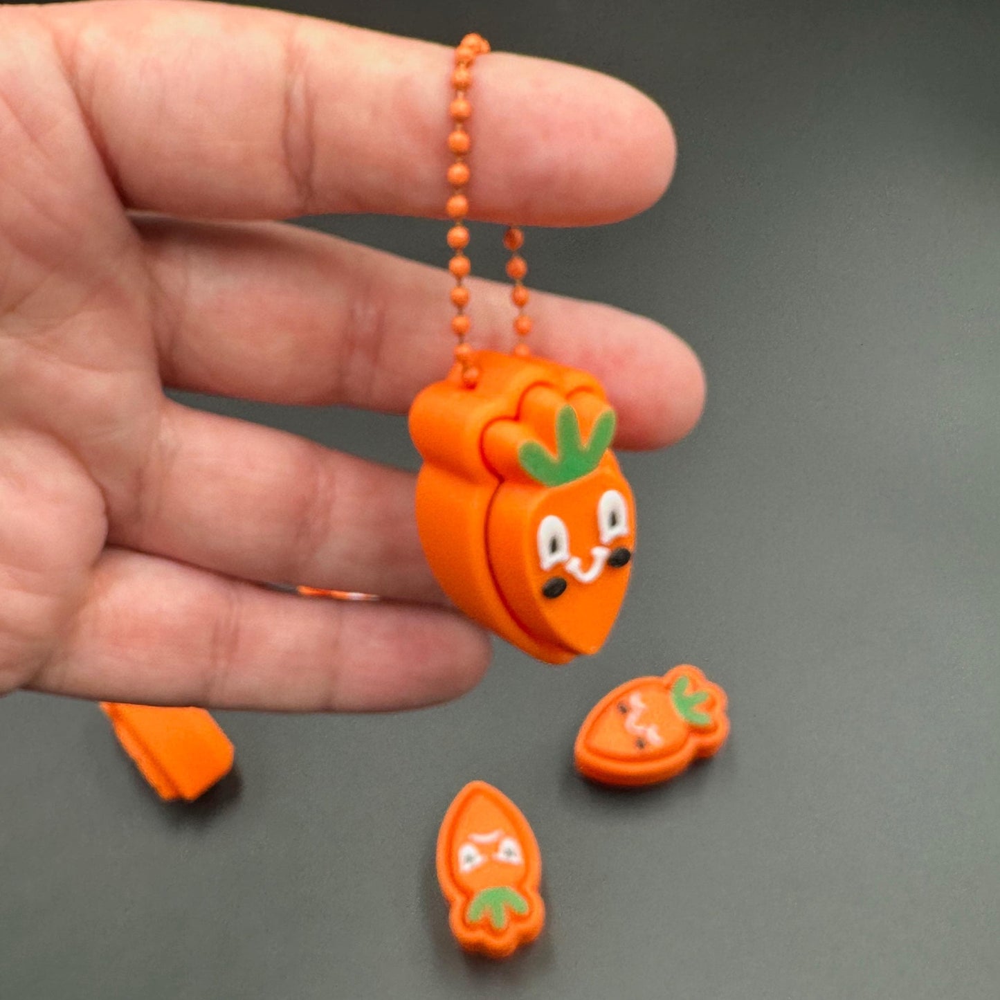 5 Pack Carrot Emoji Fidgets, Easter Clicker Toys for Stress Relief/Fun, Cute Sensory Massage, Kids & Adults Gifts