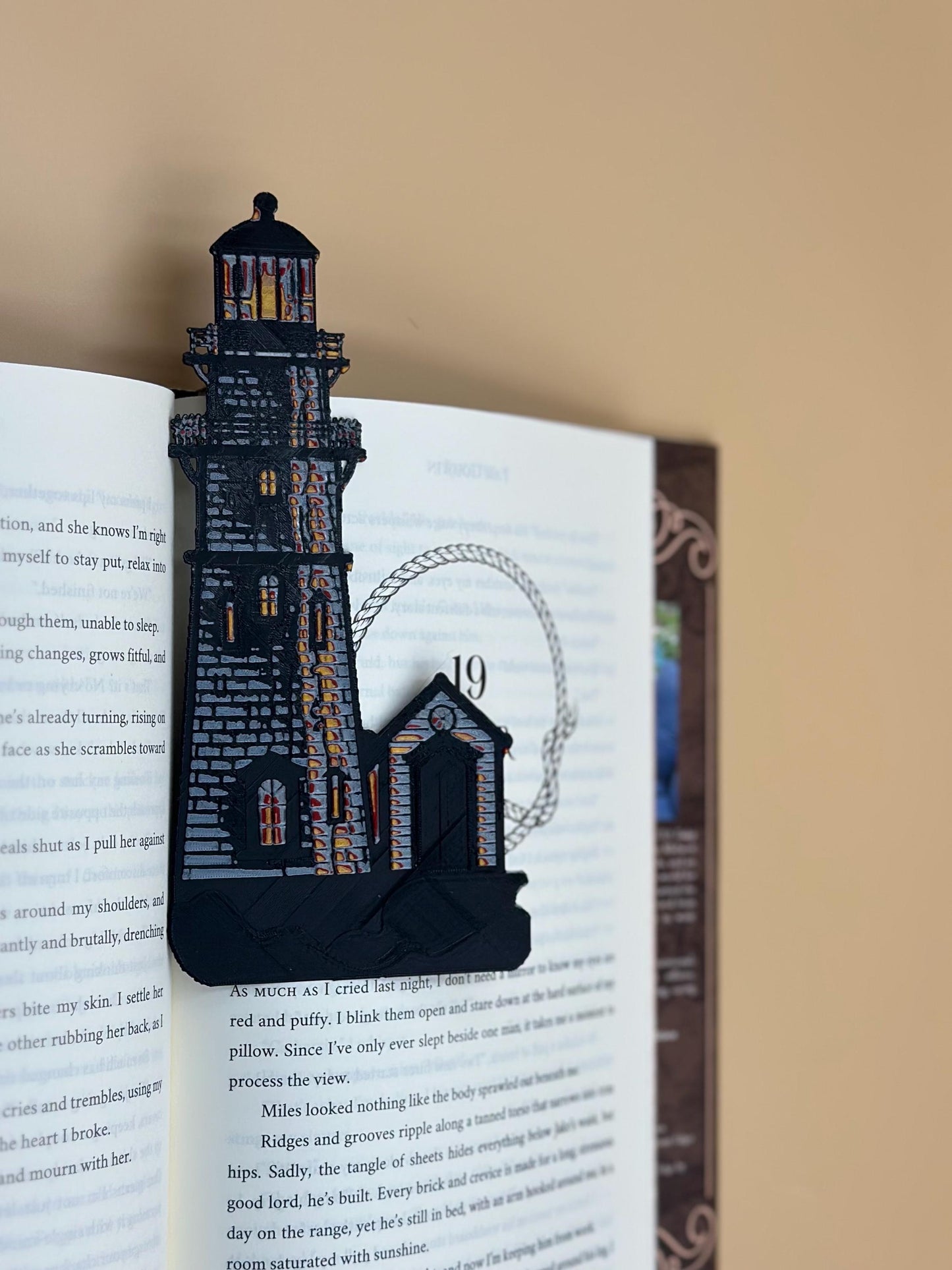 Lighthouse Cutout Bookmarks Set of 3, 3D Printed Unique Nautical Decor, Literary Gift Idea for Book Lovers