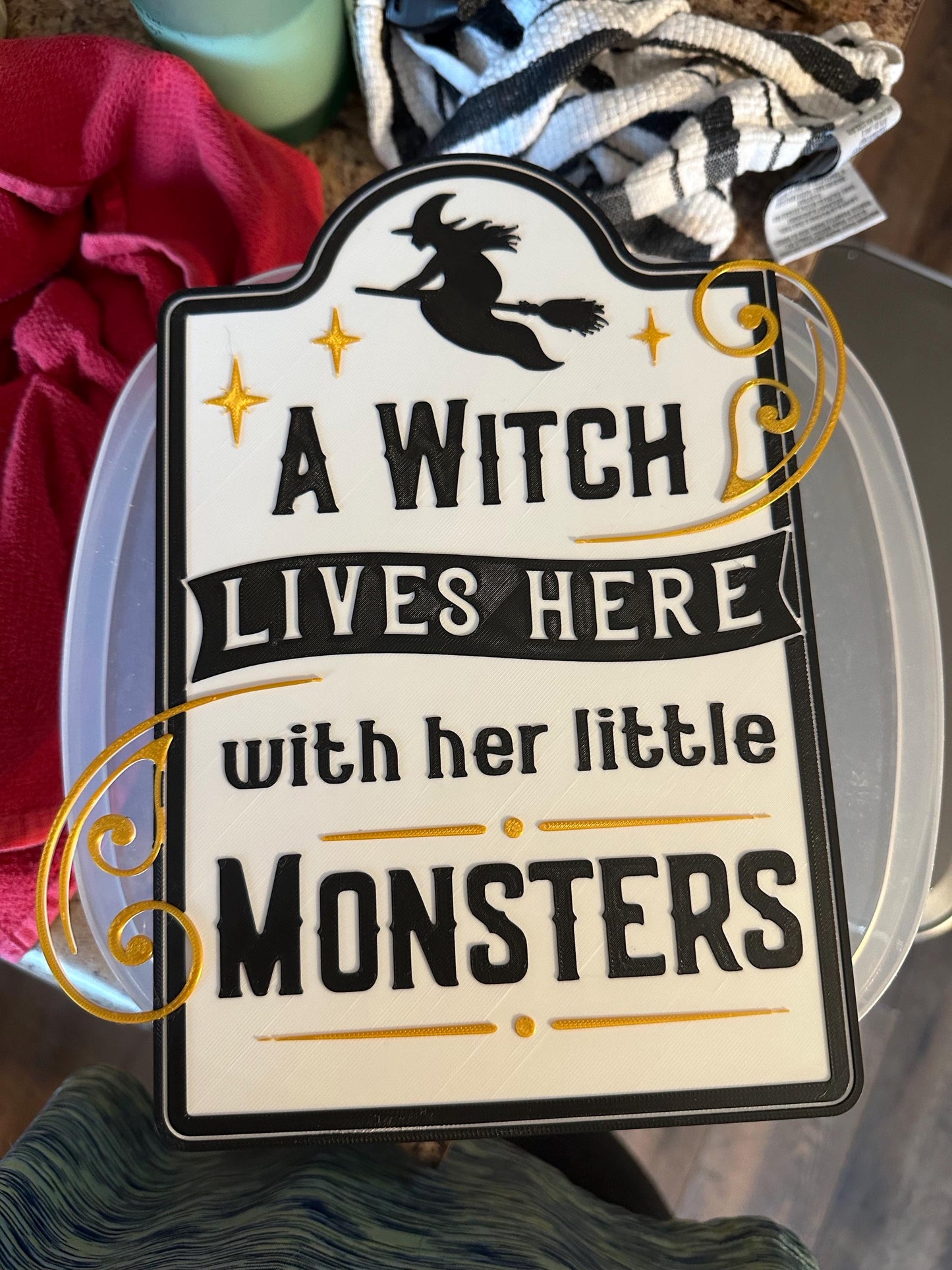 Funny Witch Lives Here Sign: Spooky Halloween Home Decor